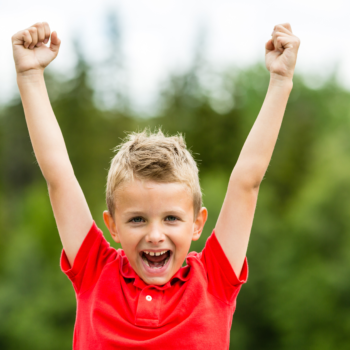 Comment favoriser une estime de soi saine chez les enfants?